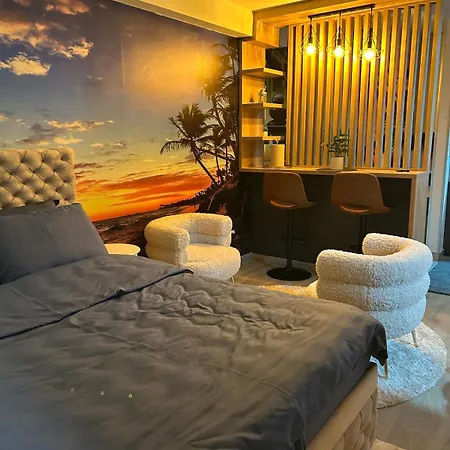 アパート Diamond Airport Jacuzzi&sauna *