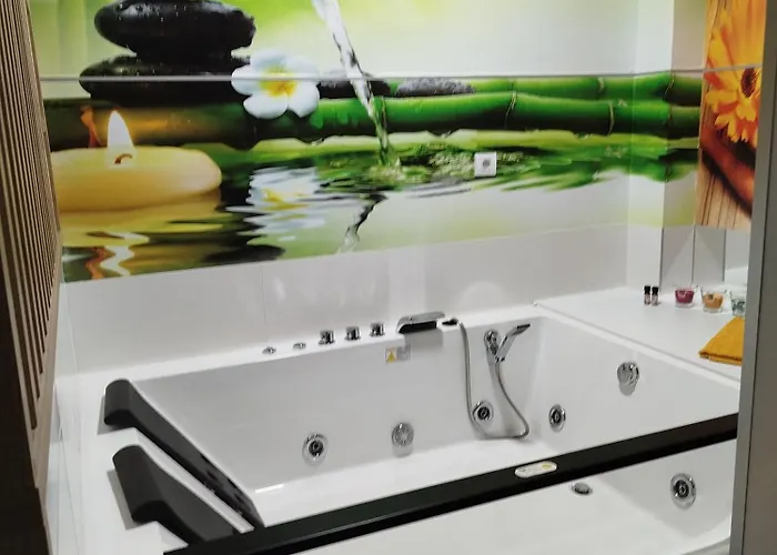 アパート Diamond Airport Jacuzzi&sauna