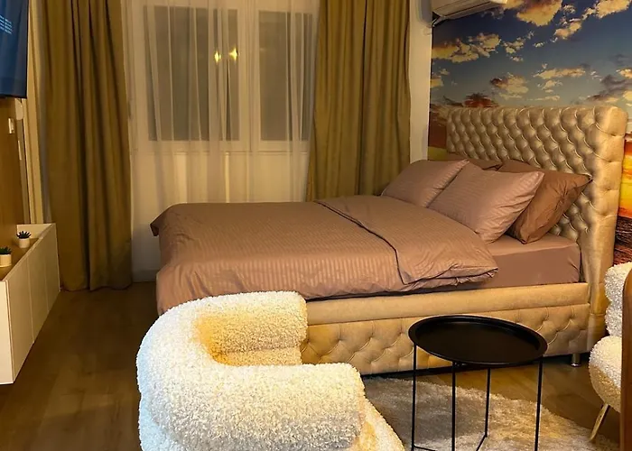 Diamond Airport Jacuzzi&sauna